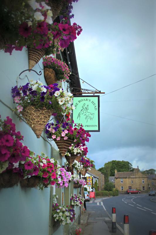 The Boars Head Hotell Long Preston Exteriör bild